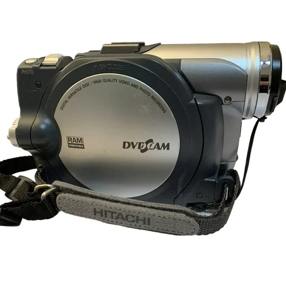【7/19まで！】HITACHI DVD CAM メガピクセルCCD 240倍 7/19まで！】HITACHI DVD CAM メガピクセルCCD 240倍 HITACHI